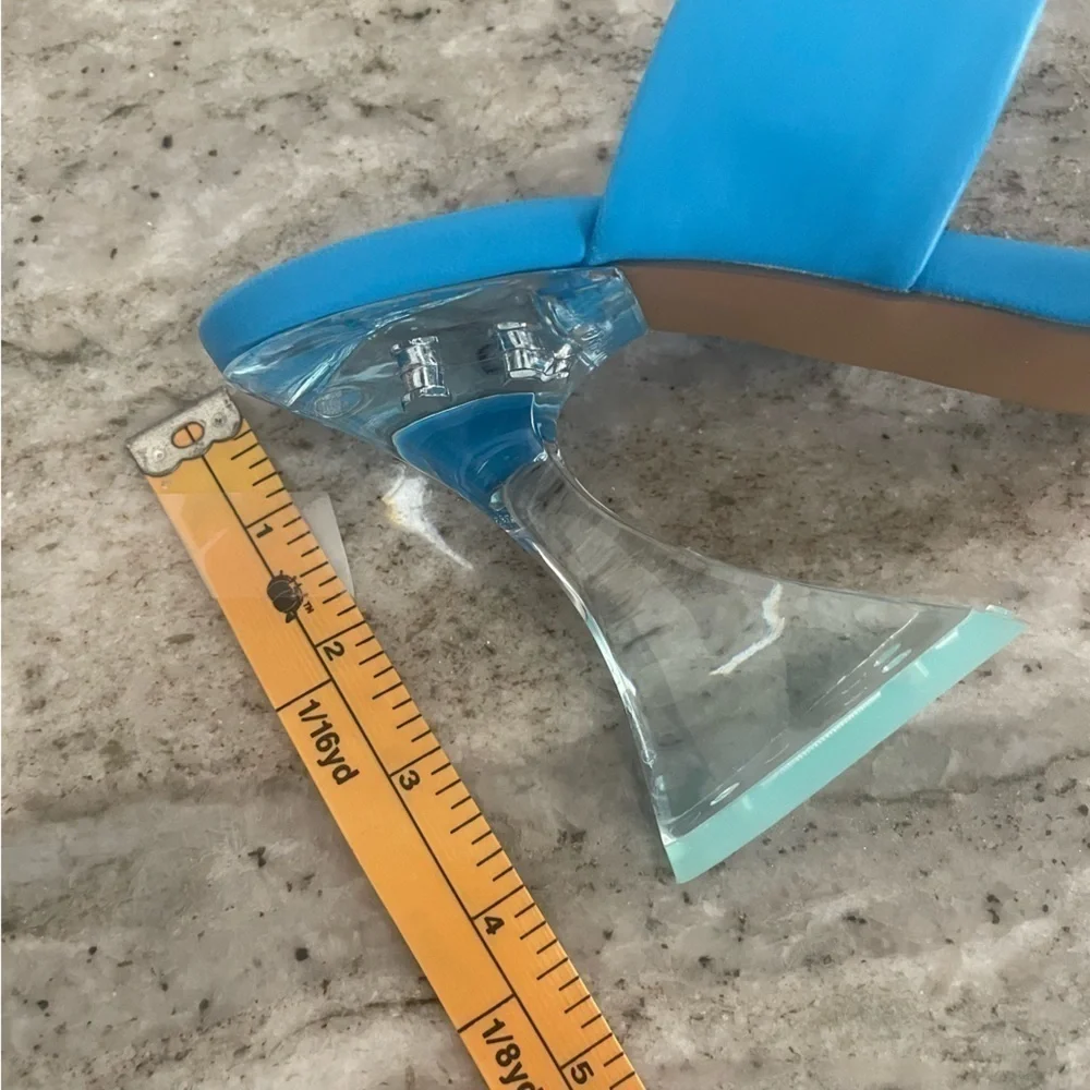 Nwt Steven New York Brinne Lucite Strappy Sandal Light Blue Size 7.5